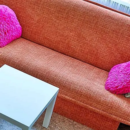 Tokyo Vibes - Private Sleeping Pods Hostel, Self Check-in Vilnius