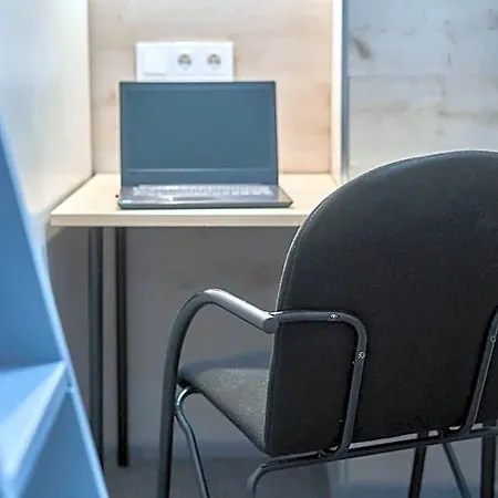 Tokyo Vibes - Private Sleeping Pods Hostel, Self Check-in 5*