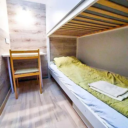Tokyo Vibes - Private Sleeping Pods Hostel, Self Check-in 5* Vilnius